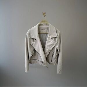 BLANKNYC Women's Light Grey Faux Leather Moto Jacket Size XL (Fits Like M to L)